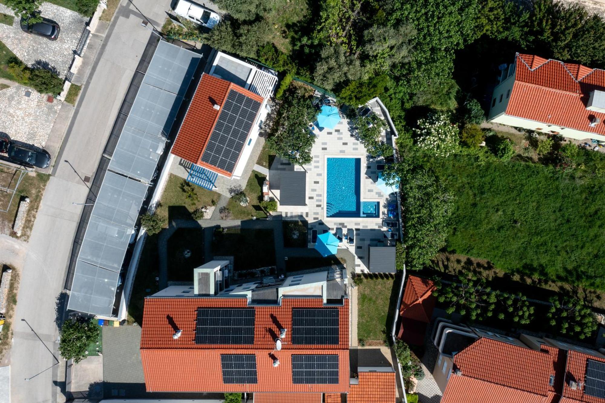 Adorami Apartments Baška Eksteriør bilde