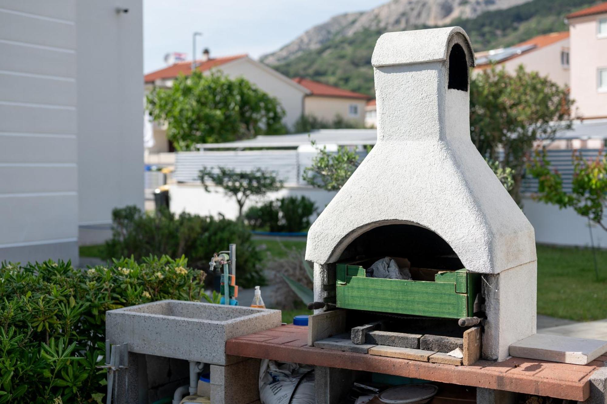 Adorami Apartments Baška Eksteriør bilde