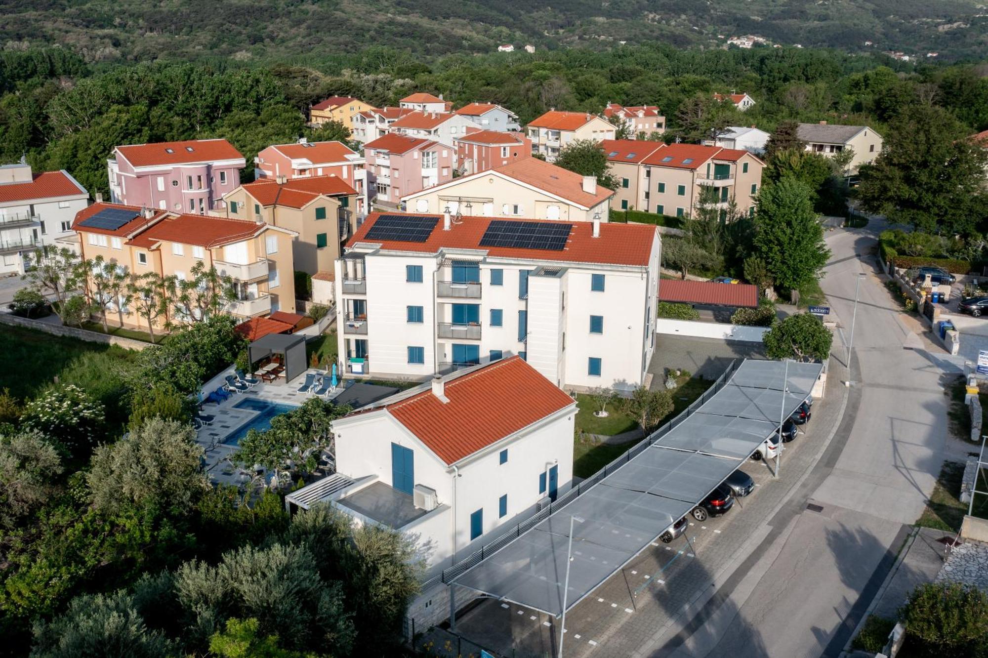 Adorami Apartments Baška Eksteriør bilde