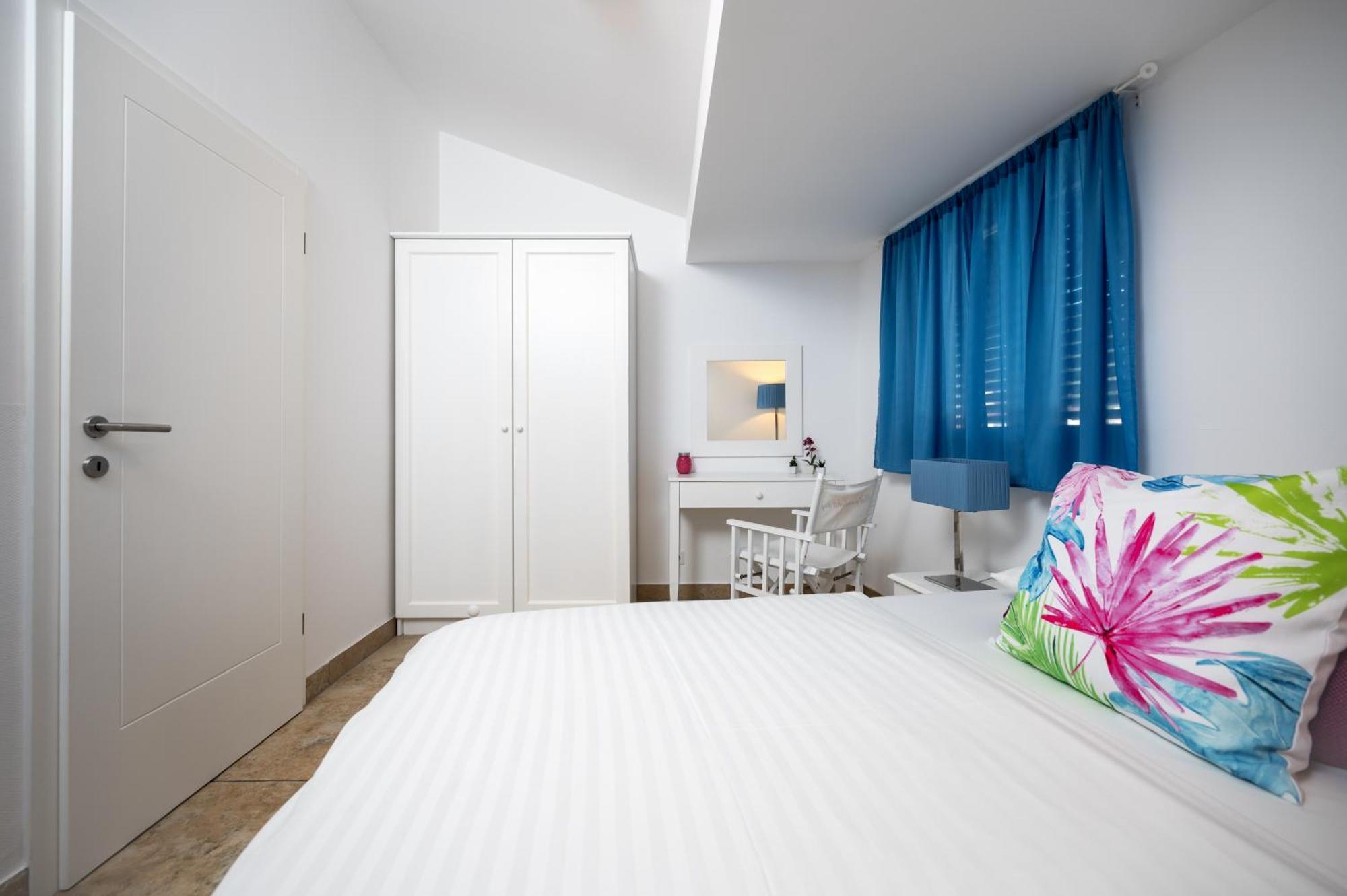 Adorami Apartments Baška Eksteriør bilde