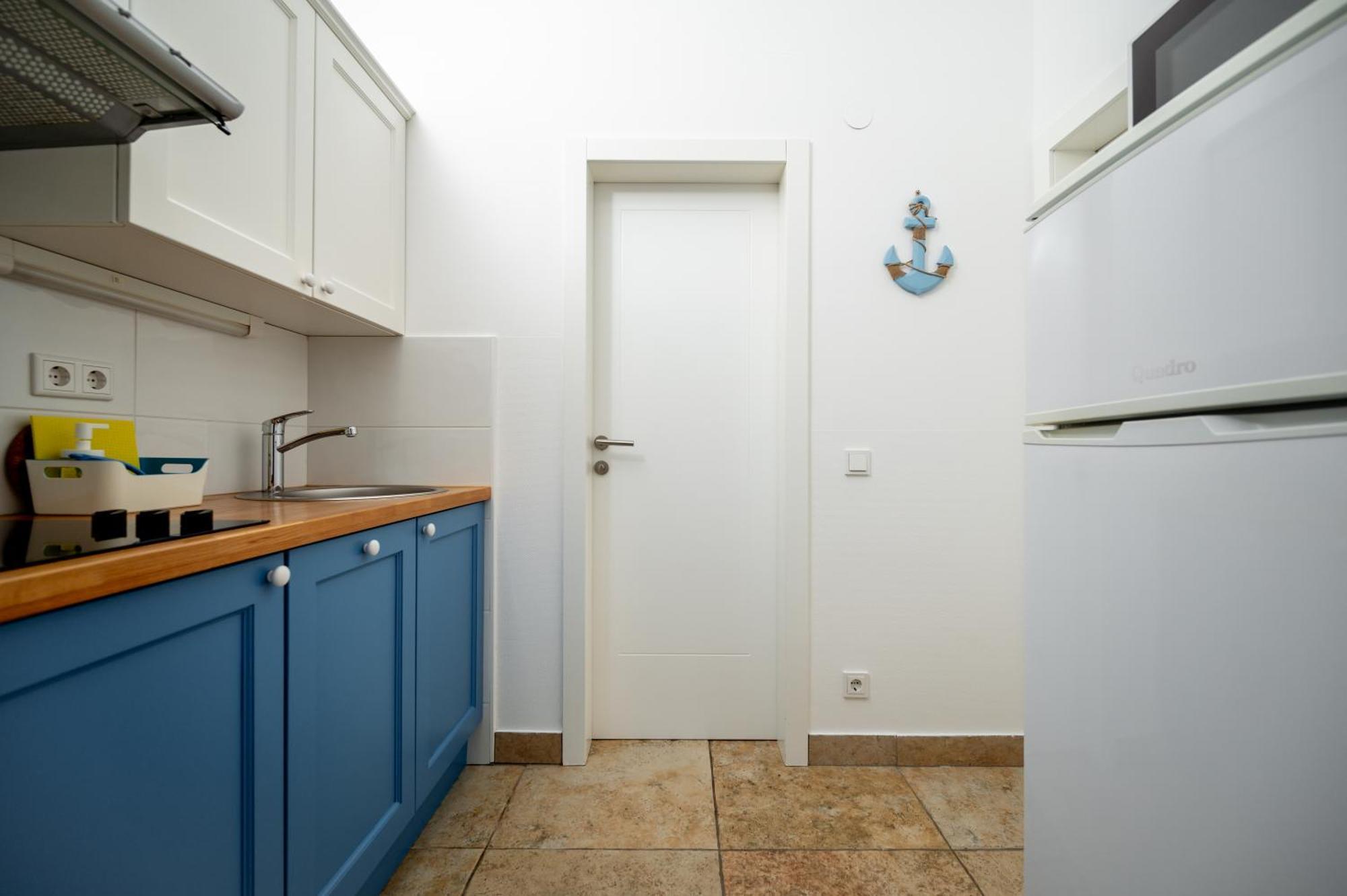 Adorami Apartments Baška Eksteriør bilde